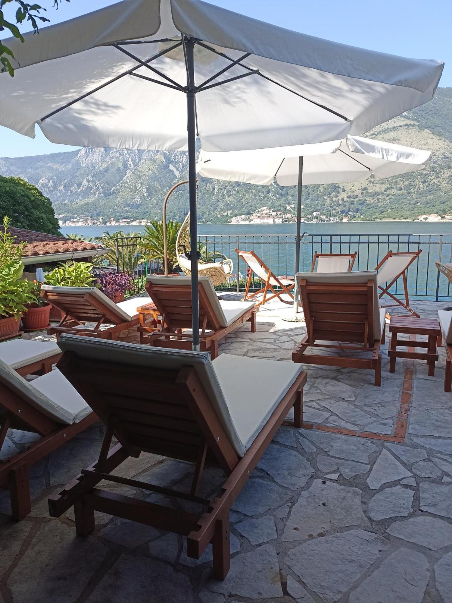 Villa Perla Del Mare Котор Екстериор снимка
